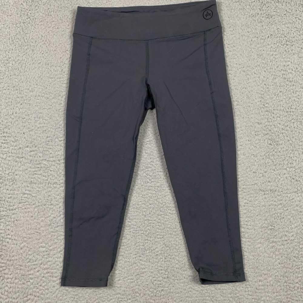 Aether‎ Capri Legging Women's 3/Large Gray Supplex Nylon Crop Workout Yoga